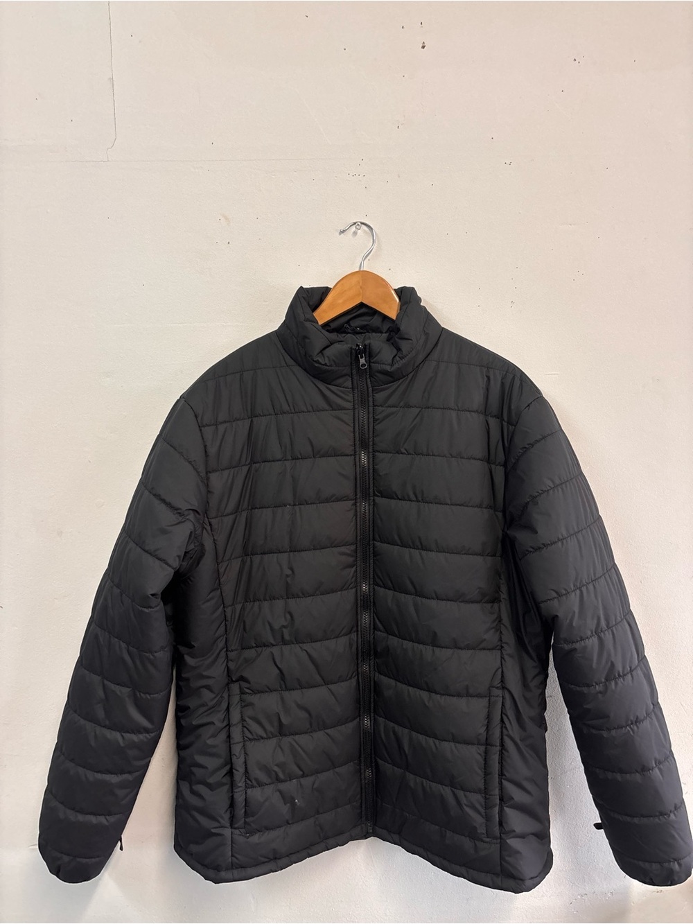 Men's Black Quilted Lightweight Puffer Jacket